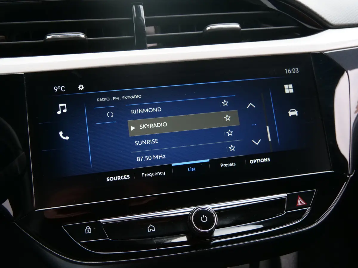 1.2 Turbo GS 100 Pk Apple Carplay / DAB / PDC / Camera
