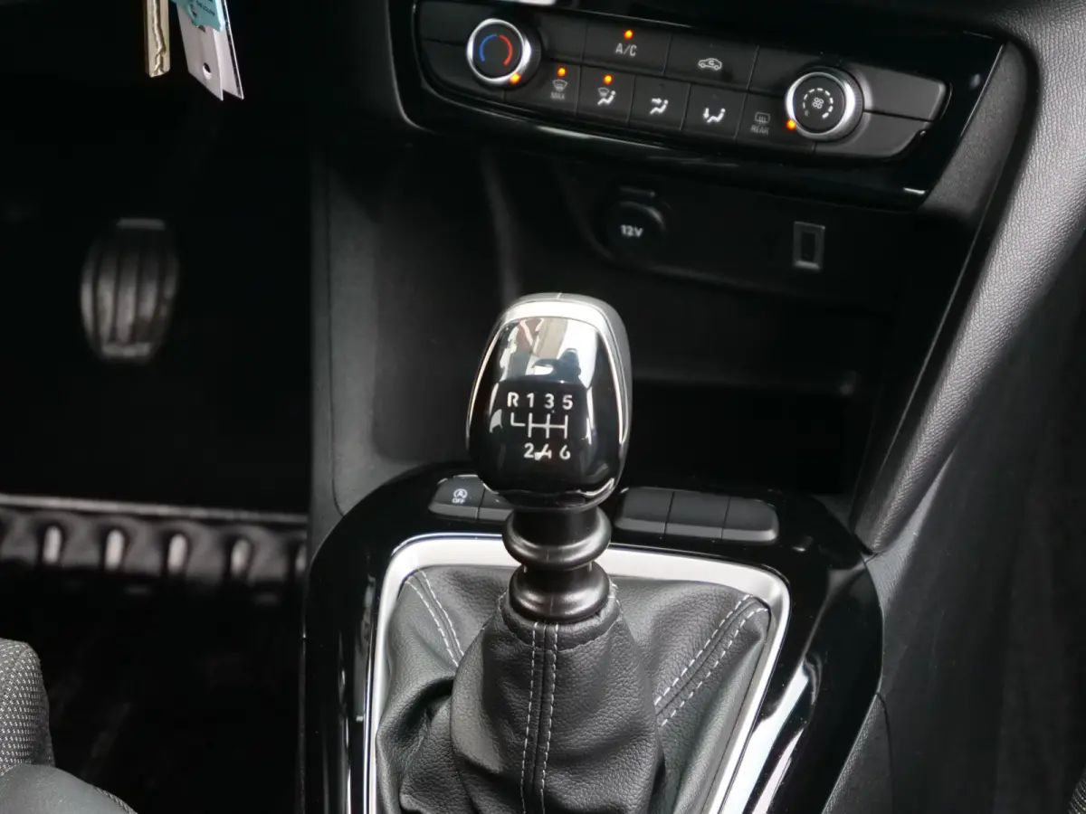 1.2 Turbo GS 100 Pk Apple Carplay / DAB / PDC / Camera
