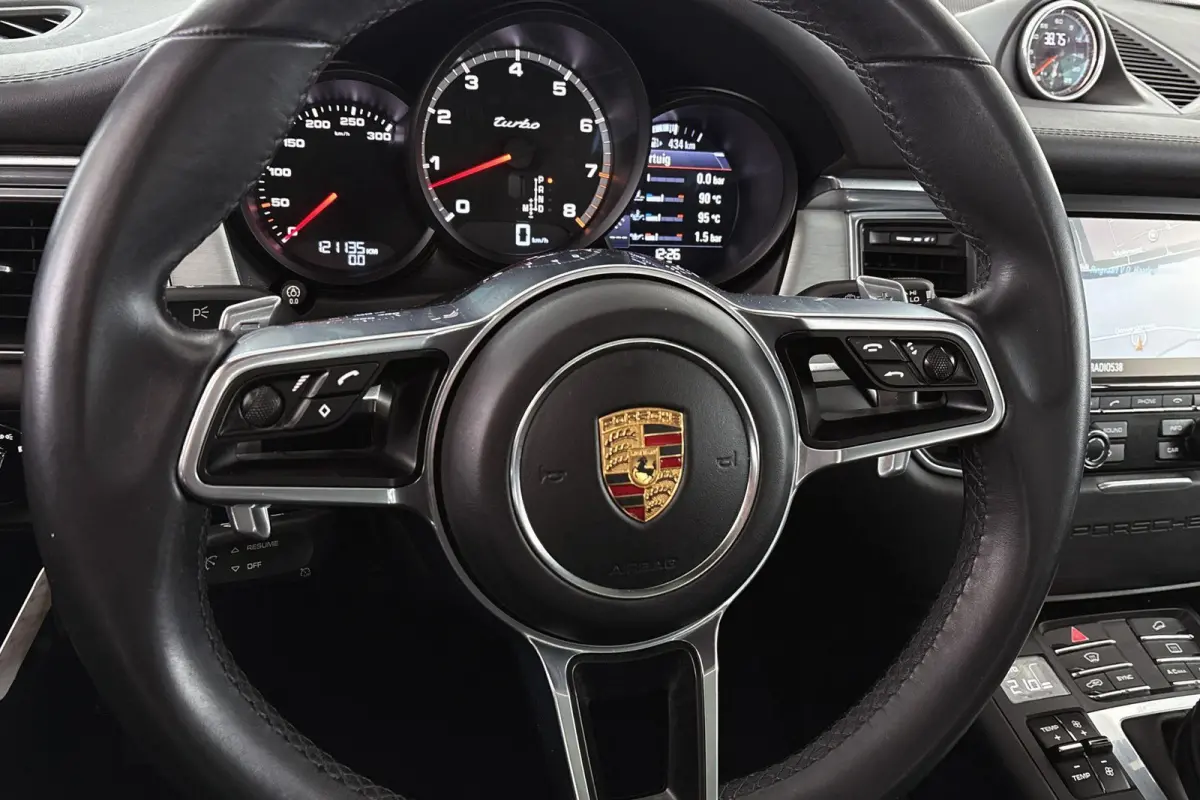 3.6 Turbo 1e Eigenaar NL Auto Panoramadak Sportchrono Luchtvering