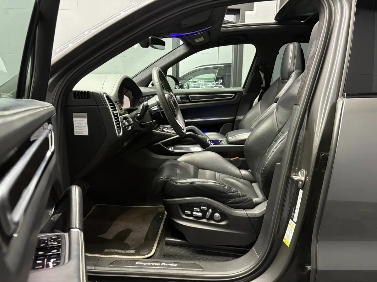 4.0 Turbo 4M Pano Burmester Stoelk