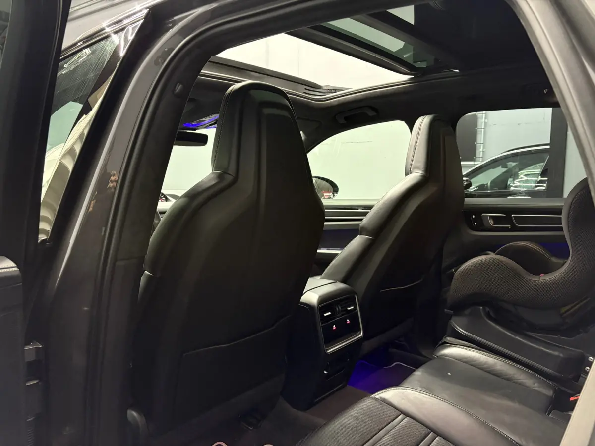 4.0 Turbo 4M Pano Burmester Stoelk