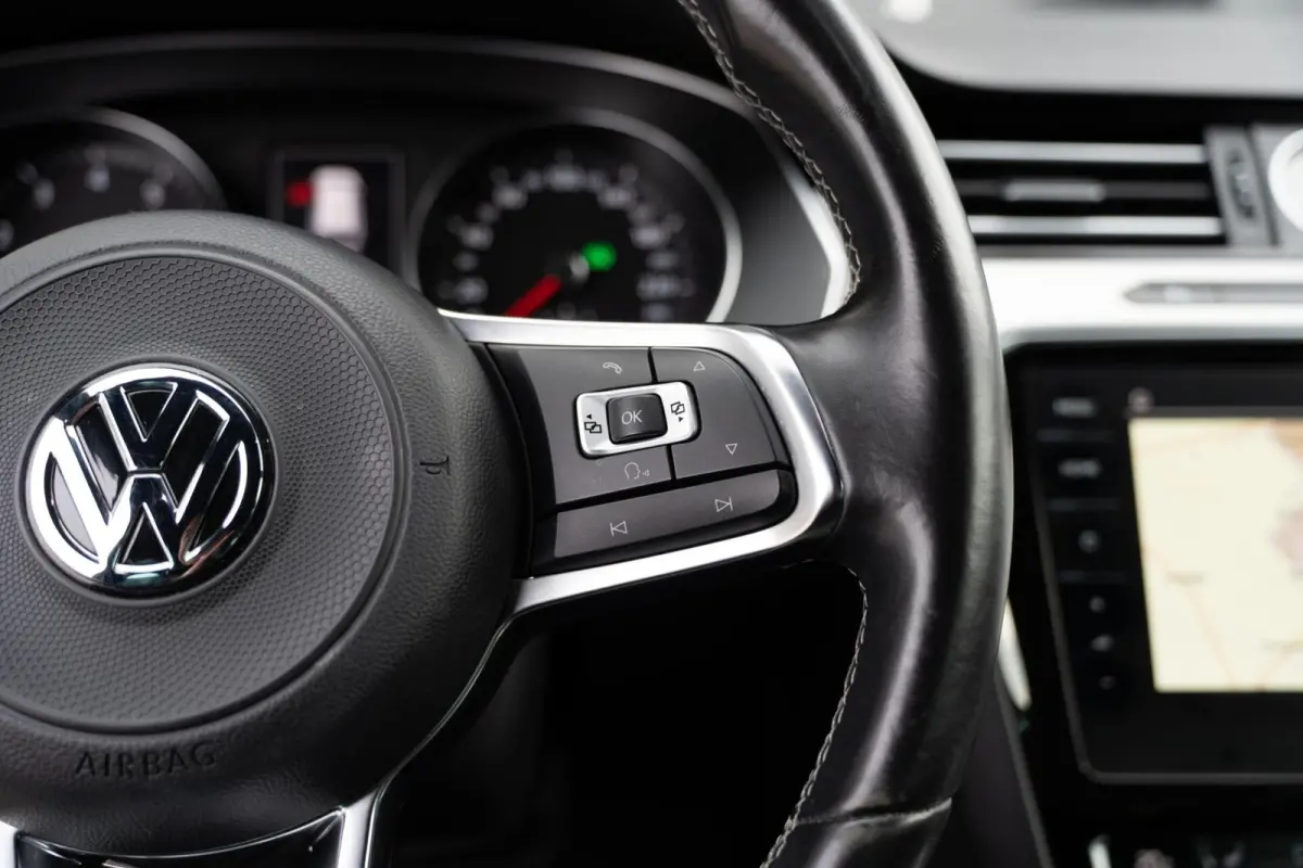 1.8 TSI R Line Leder|Massage|VOL!