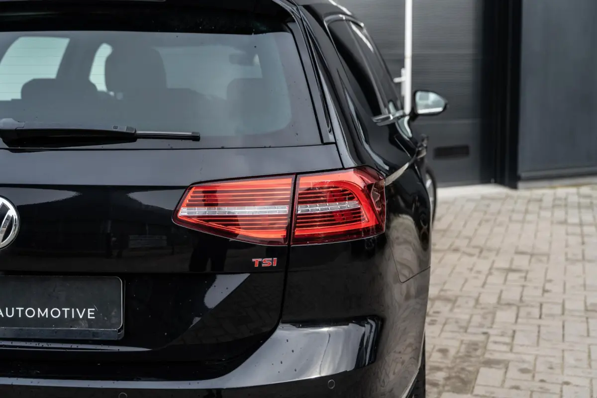1.8 TSI R Line Leder|Massage|VOL!