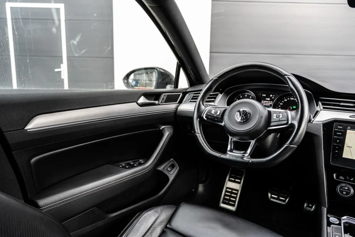 1.8 TSI R Line Leder|Massage|VOL!