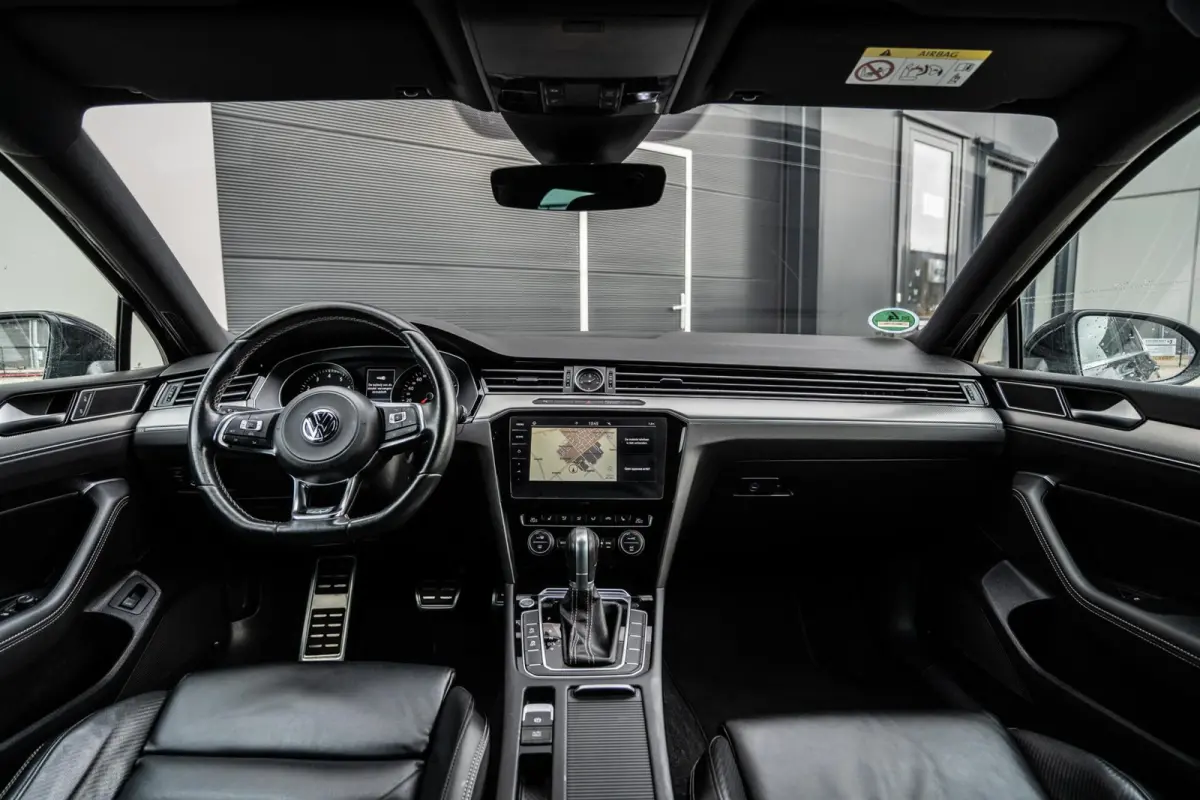 1.8 TSI R Line Leder|Massage|VOL!