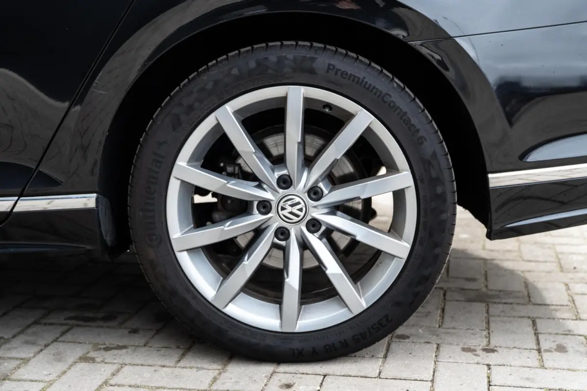 1.8 TSI R Line Leder|Massage|VOL!
