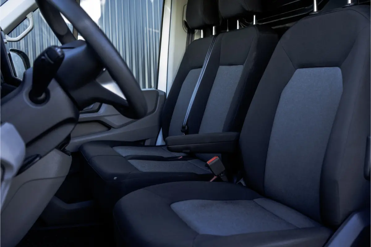 2.0 TDI L3H3 Trendline | Facelift | 140PK | Carplay | Navi | Cruise | Airco | Trekhaak