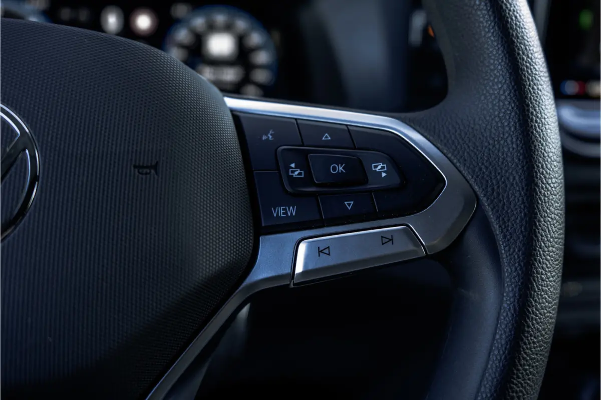 2.0 TDI L3H3 Trendline | Facelift | 140PK | Carplay | Navi | Cruise | Airco | Trekhaak