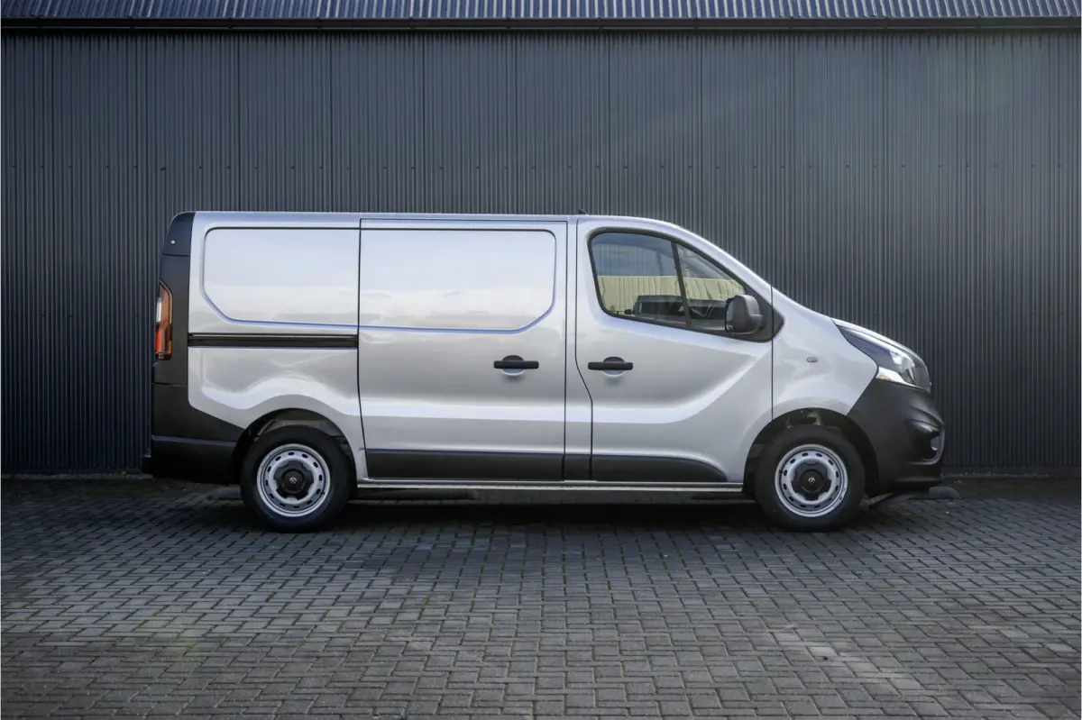 1.6 CDTI L1H1 | Euro 6 | Edition EcoFlex | LED | Camera | Navi | Cruise | Airco