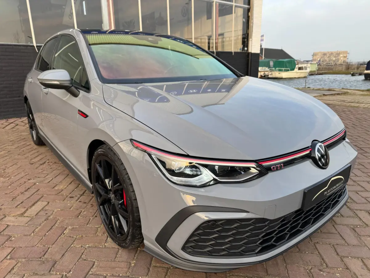 2.0 TSI GTI ** IQ LIGHT + PANO DAK + HARMAN KARDON**