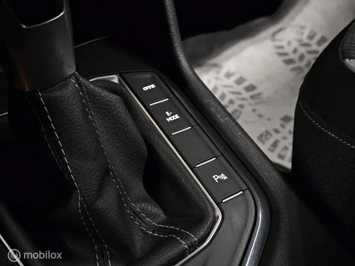 1.4 TSI eHybrid 3x R-Line Panorama/Black style/Trekhaak