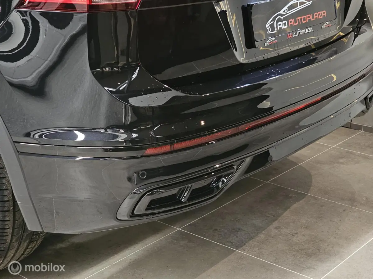 1.4 TSI eHybrid 3x R-Line Panorama/Black style/Trekhaak