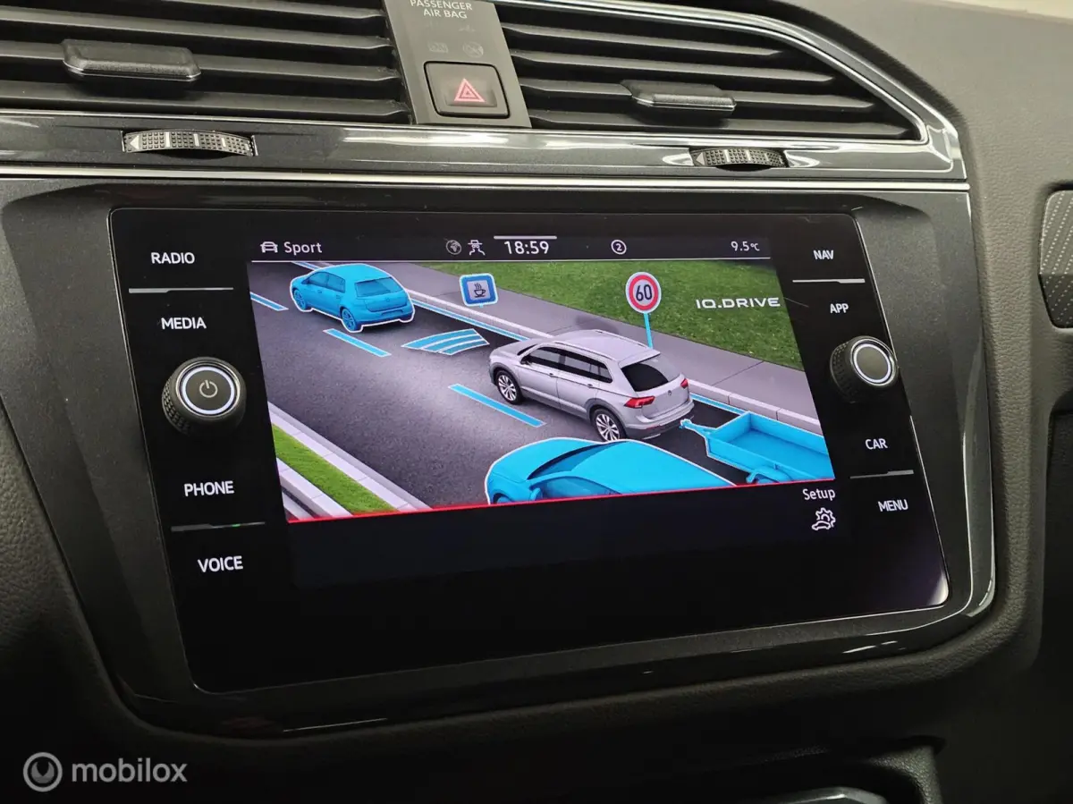 1.4 TSI eHybrid 3x R-Line Panorama/Black style/Trekhaak