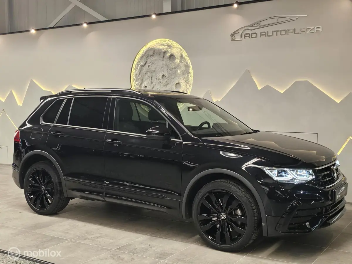 1.4 TSI eHybrid 3x R-Line Panorama/Black style/Trekhaak