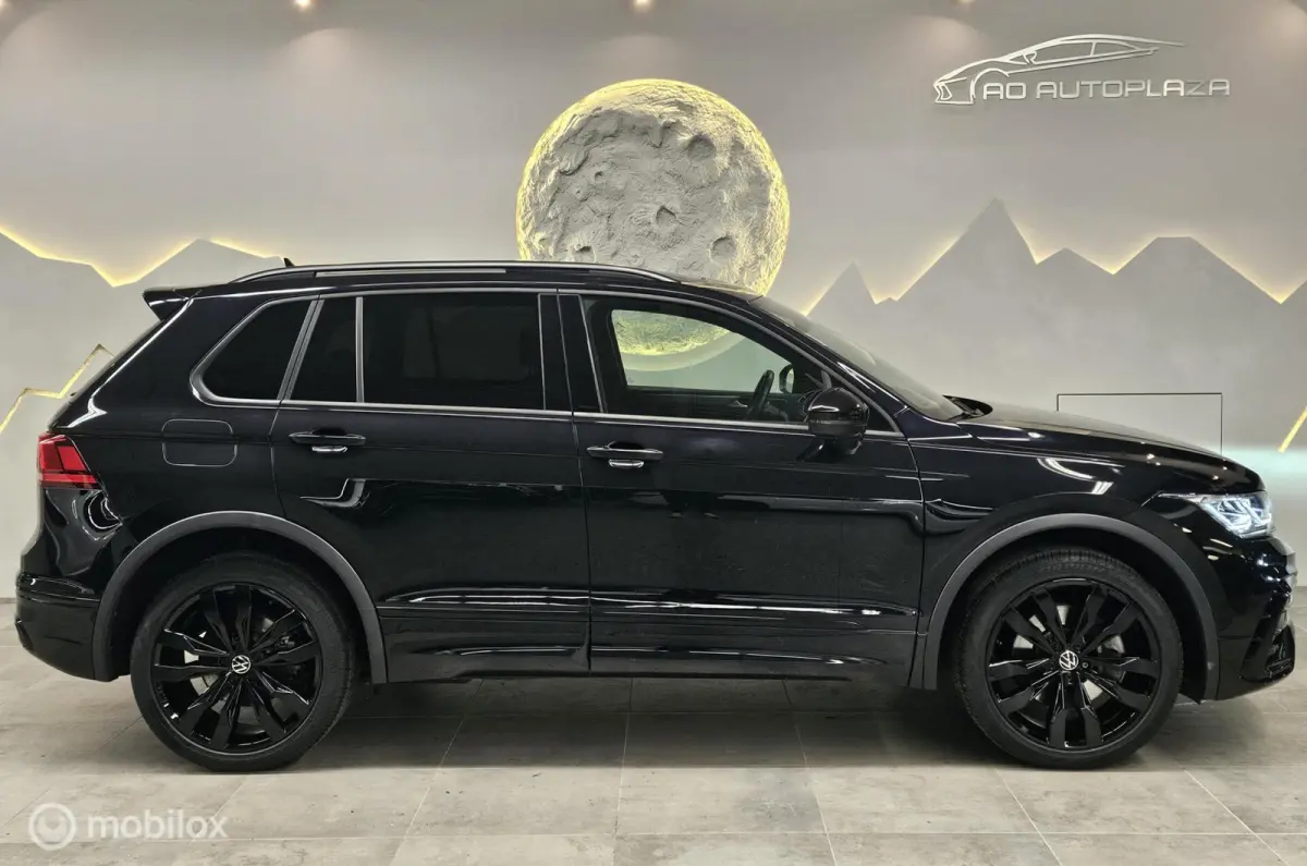 1.4 TSI eHybrid 3x R-Line Panorama/Black style/Trekhaak