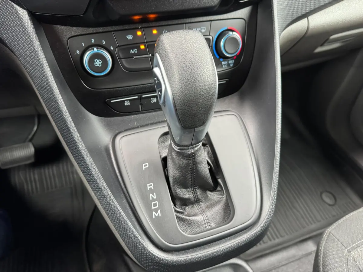 1.5 EcoBlue L1 Trend Automaat **NIEUWSTAAT**