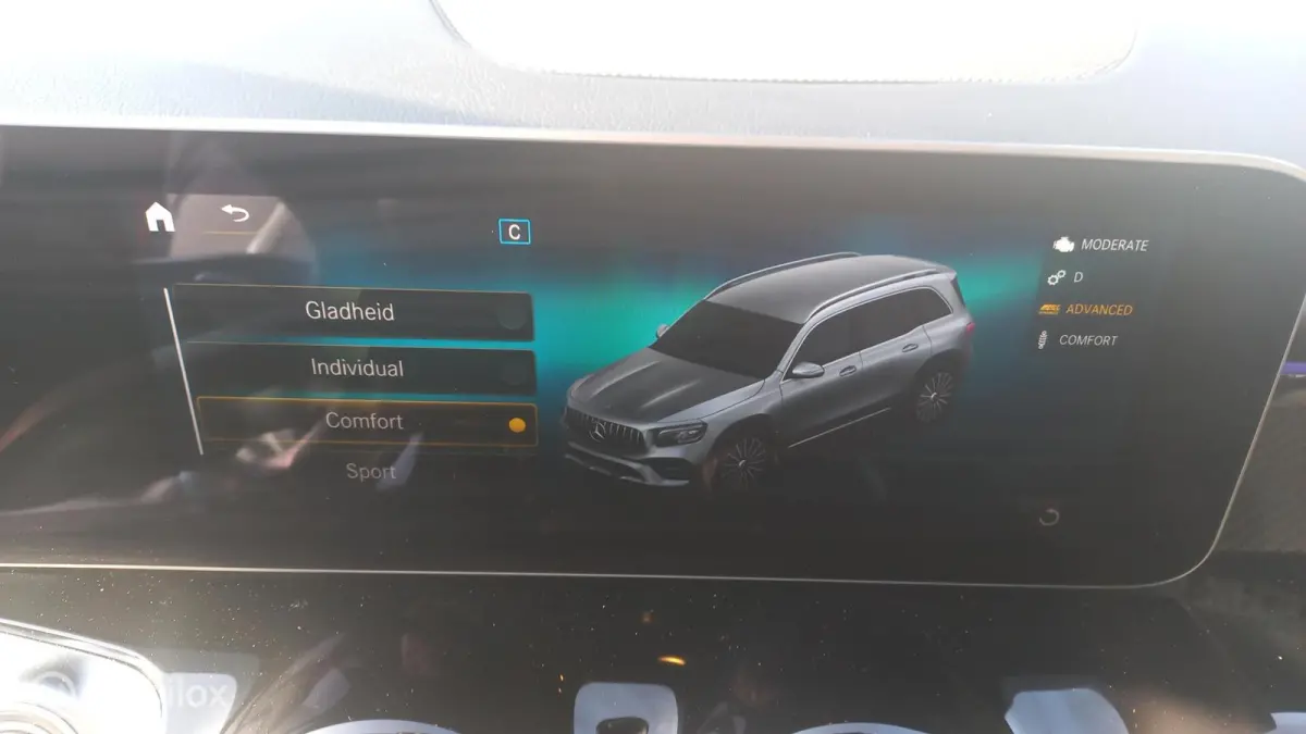 AMG/VAN /GRIJSKENTEKEN