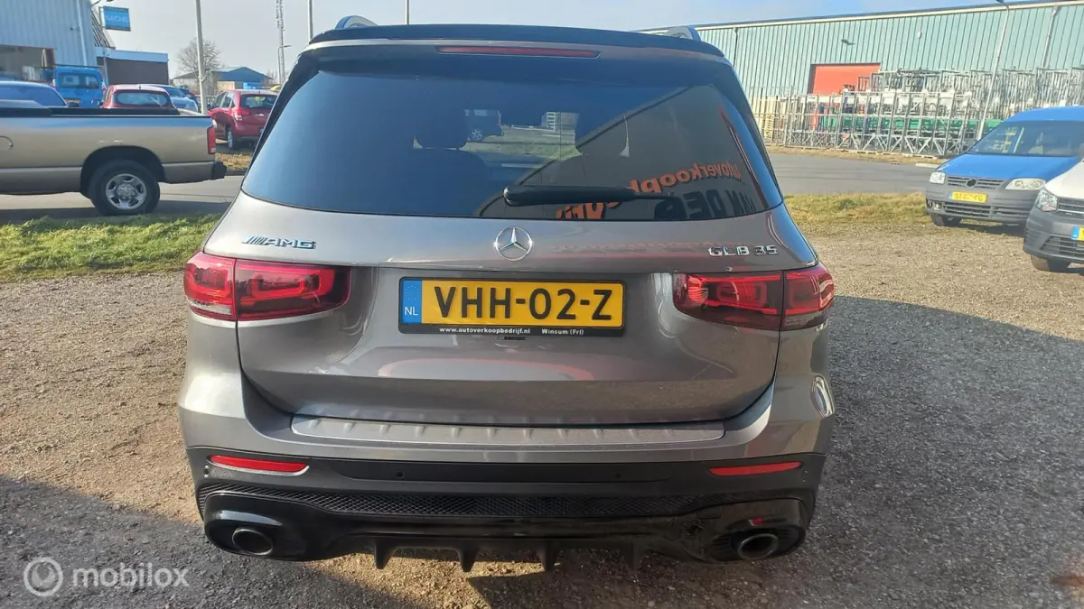 AMG/VAN /GRIJSKENTEKEN