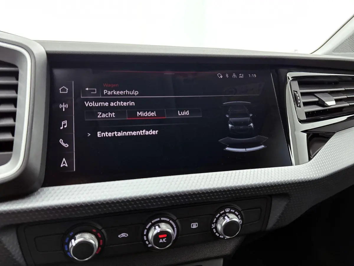 25 TFSI Pro Line 95 PK | Apple Carplay | Android Auto | Cruise Control | Airco | Lichtmetalen velgen |