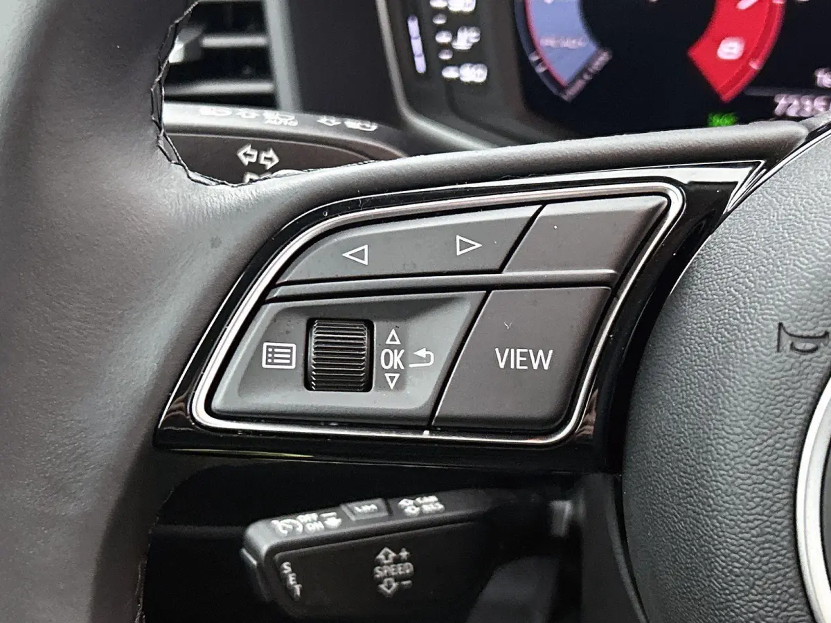 25 TFSI Pro Line 95 PK | Apple Carplay | Android Auto | Cruise Control | Airco | Lichtmetalen velgen |