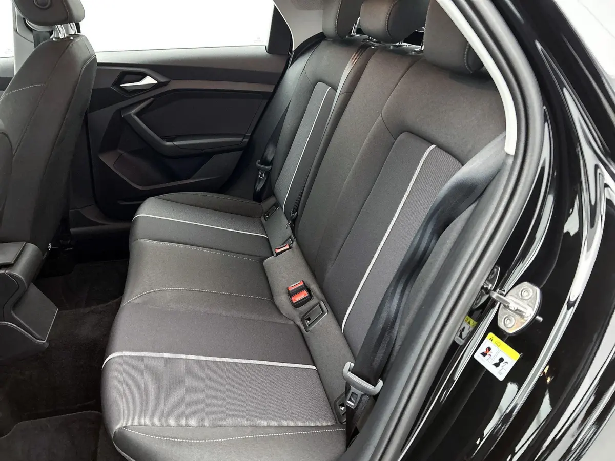 25 TFSI Pro Line 95 PK | Apple Carplay | Android Auto | Cruise Control | Airco | Lichtmetalen velgen |