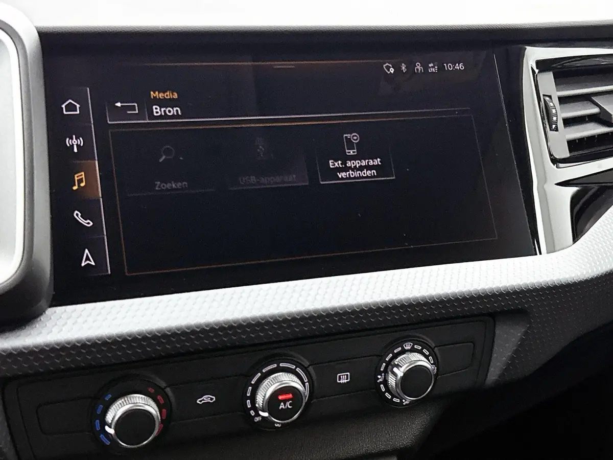 25 TFSI Pro Line 95 PK | Apple Carplay | Android Auto | Cruise Control | Airco | Lichtmetalen velgen |