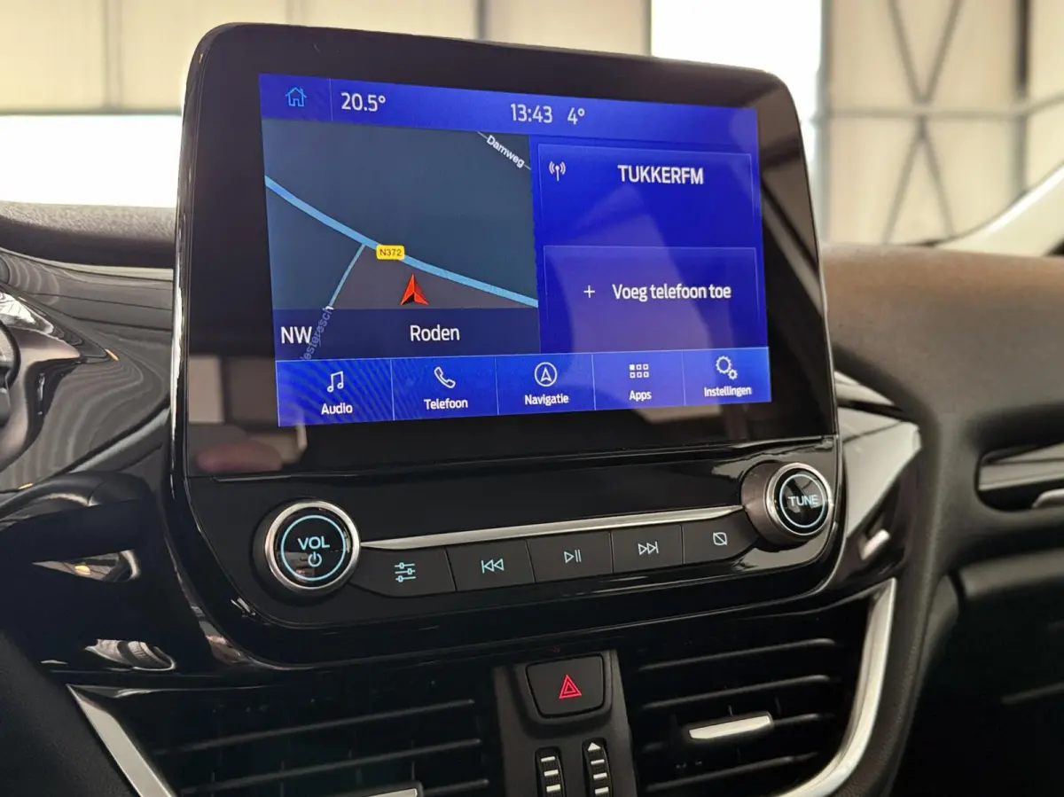 1.0 EcoBoost Titanium