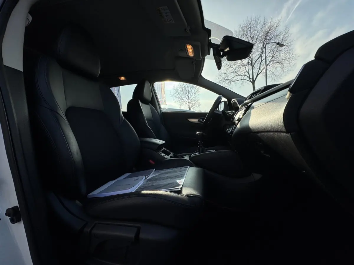 1.2 Tekna 360 CAMERA / STOELVERW. / PANO / NAVI / PDC / TREKHAAK / HALF LEDER / CRUISE / ECC / ELEKTR INKL SPIEG