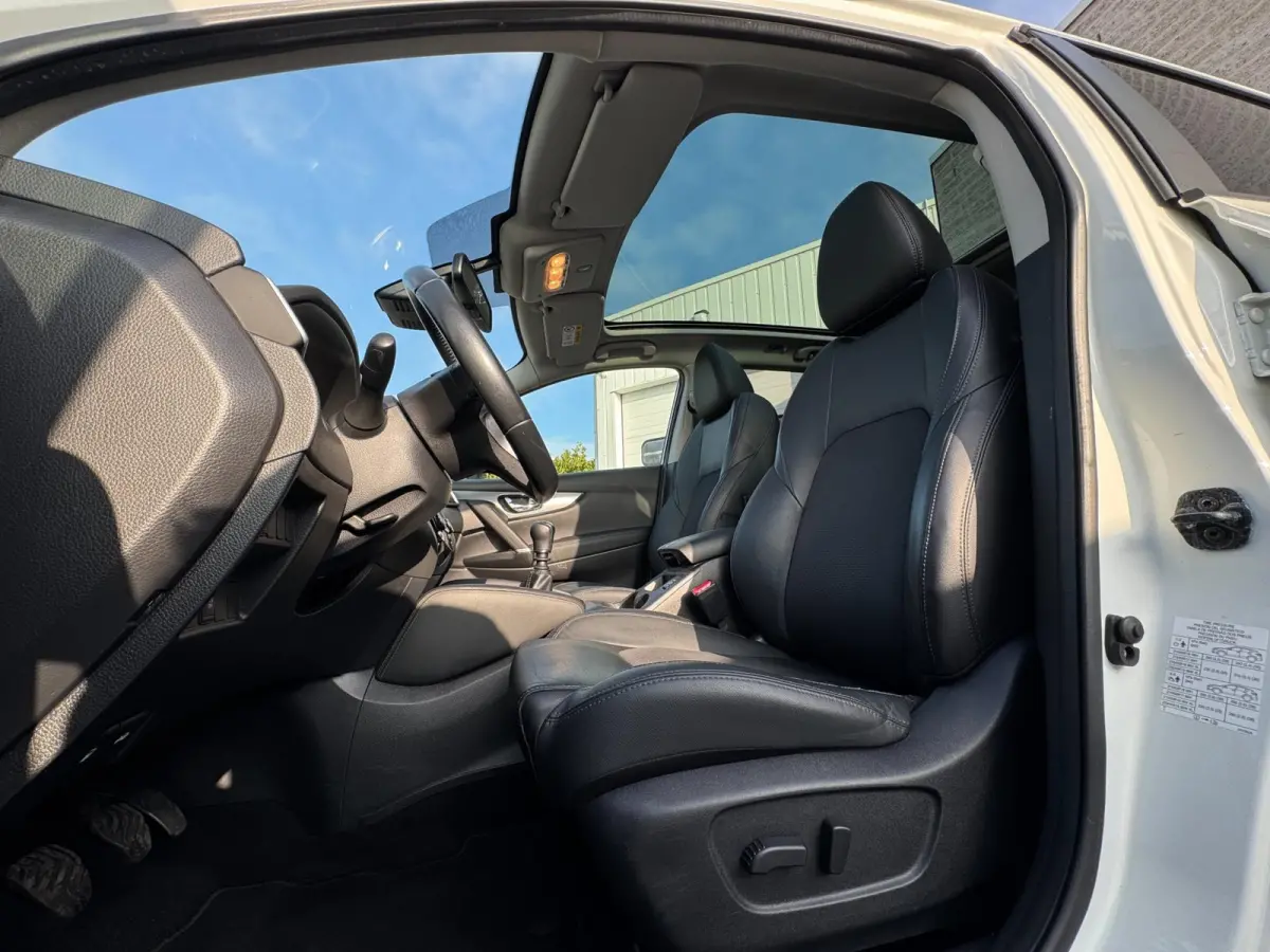 1.2 Tekna 360 CAMERA / STOELVERW. / PANO / NAVI / PDC / TREKHAAK / HALF LEDER / CRUISE / ECC / ELEKTR INKL SPIEG
