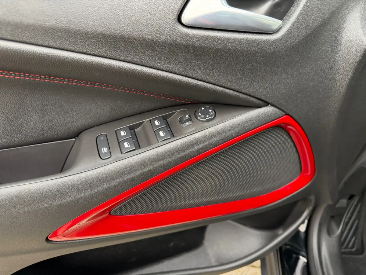 1.2 Turbo GS Line App Connect | Stuurverwarming