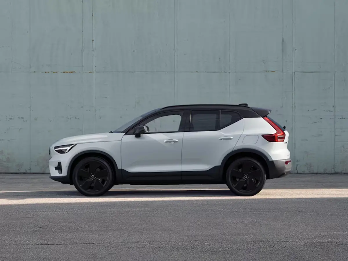Single Motor Extended Range Ultra Black Edition Europa 82 kWh | Nu te bestellen bij uw Serva vestiging!