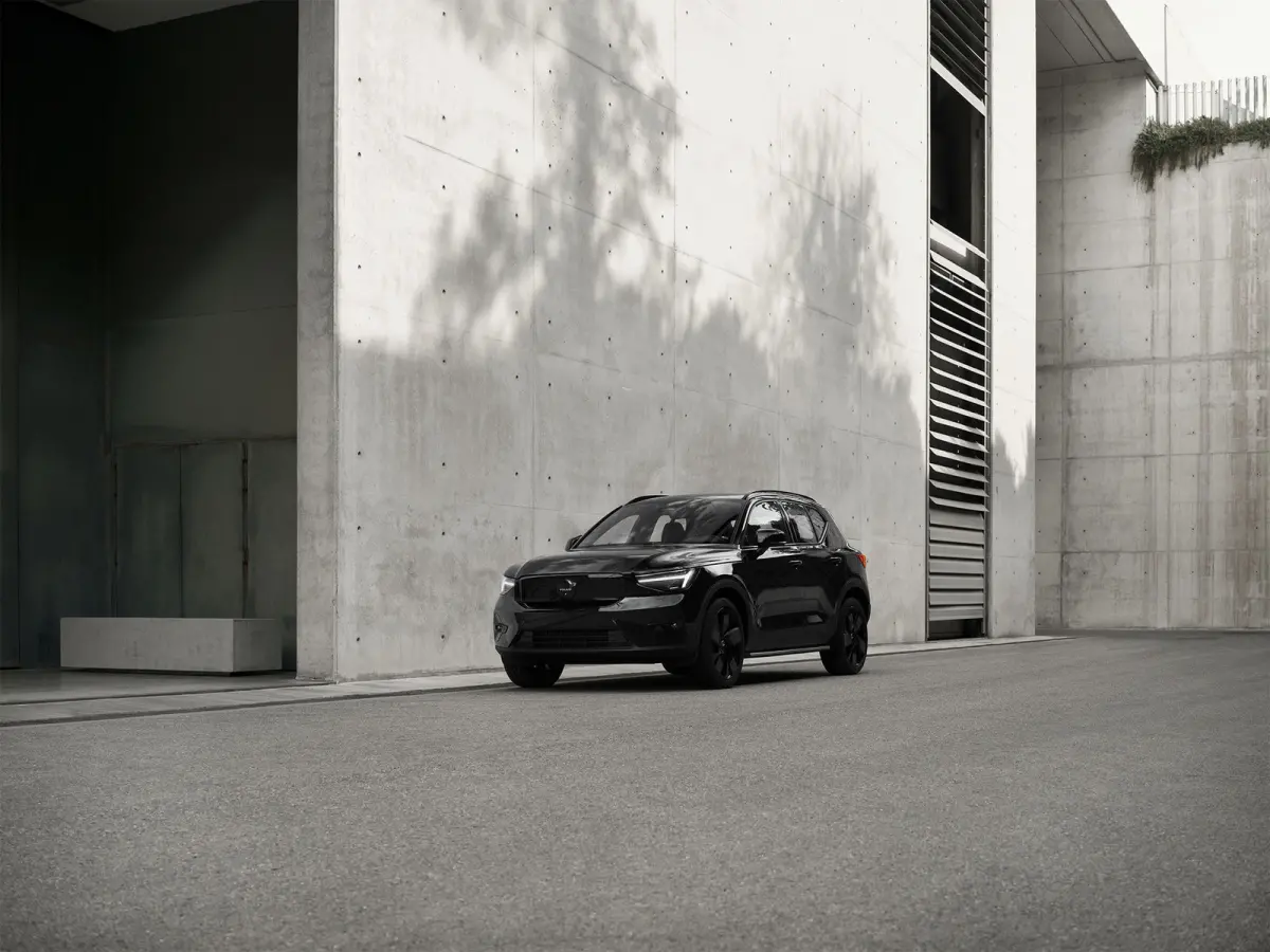 Single Motor Extended Range Ultra Black Edition Europa 82 kWh | Nu te bestellen bij uw Serva vestiging!