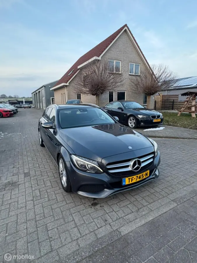 220 CDI Prestige - BURMESTER