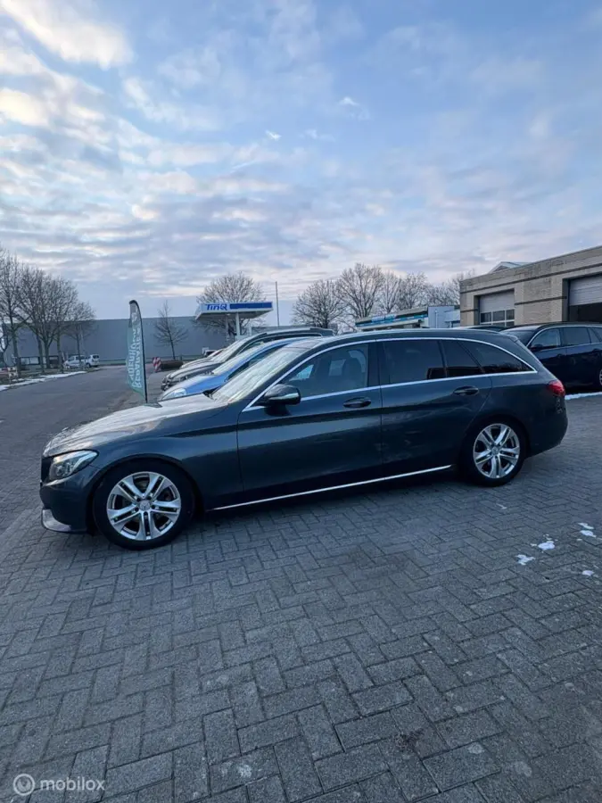 220 CDI Prestige - BURMESTER