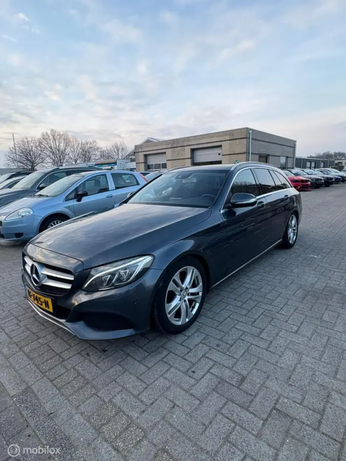 220 CDI Prestige - BURMESTER