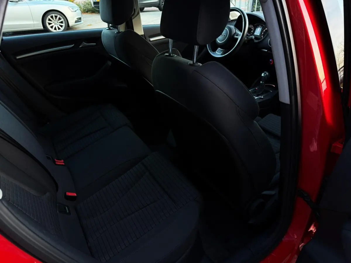 1.4 e-tron PHEV Pro Line plus 150PK|Origineel NL|Navi|Kantel/Schuifdak|LED|AUT|Lane Assist|Sportstoelen|Cruise|