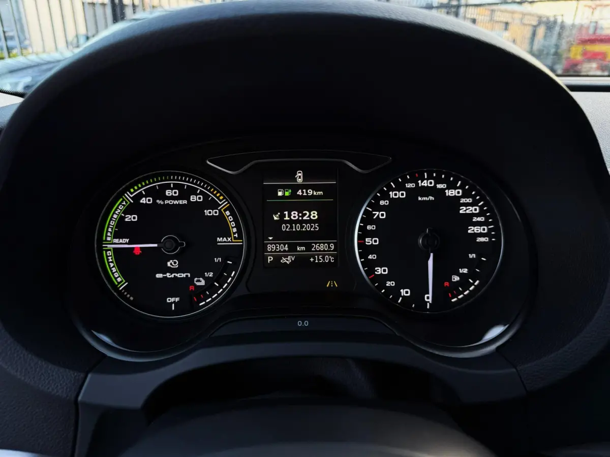 1.4 e-tron PHEV Pro Line plus 150PK|Origineel NL|Navi|Kantel/Schuifdak|LED|AUT|Lane Assist|Sportstoelen|Cruise|