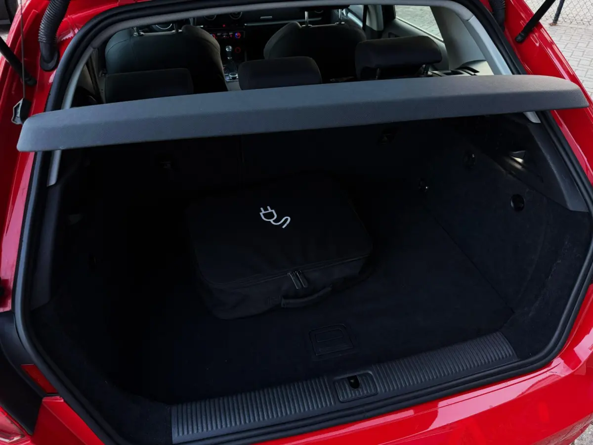 1.4 e-tron PHEV Pro Line plus 150PK|Origineel NL|Navi|Kantel/Schuifdak|LED|AUT|Lane Assist|Sportstoelen|Cruise|