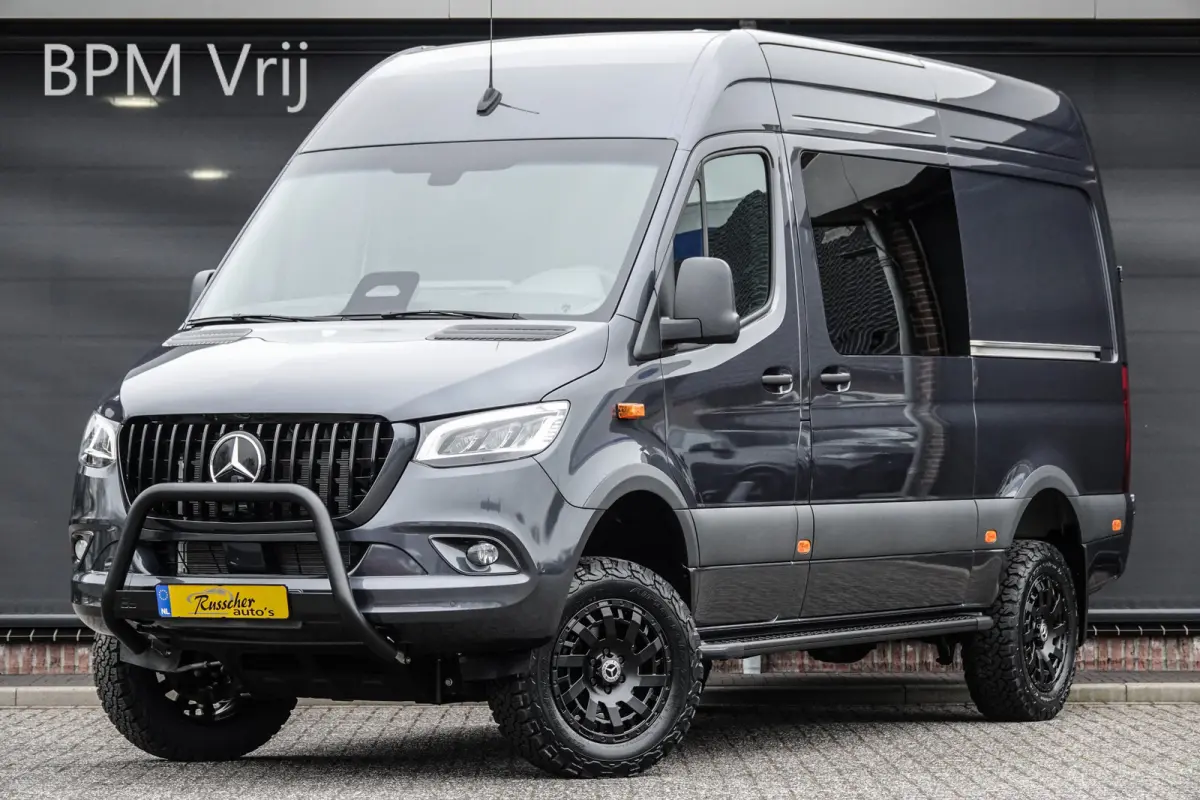 4x4 319Cdi 190Pk 9G-tronic | L2H2 | Dubbele Cabine | 2x Schuifdeur | 4WD | AWD | Bullbar | Treeplanken | 18'' All Terrain | Tenoriet Grijs