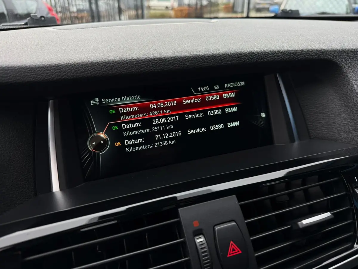 XDrive20i High Executive 184PK|Origineel NL|Proff Navi|AUT|4x4|Trekhaak|Leder|Sportstoelen|Xenon|StoelVW|Climate|Cruise|PDC