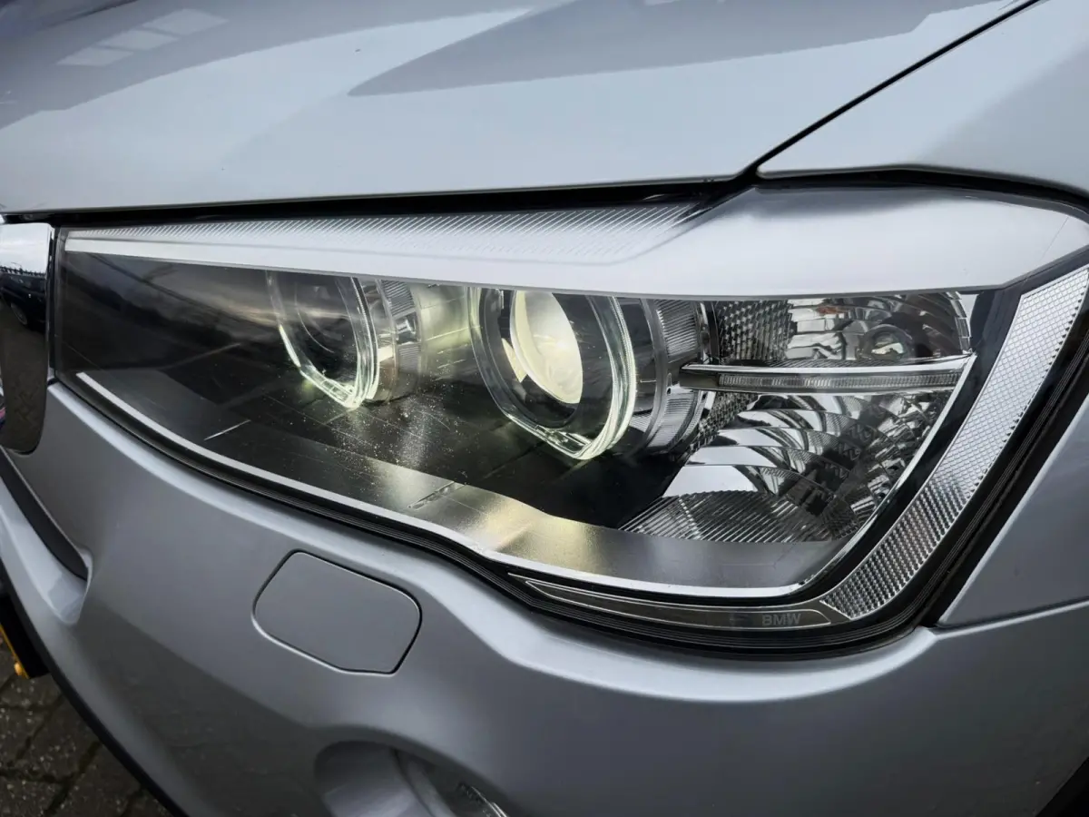 XDrive20i High Executive 184PK|Origineel NL|Proff Navi|AUT|4x4|Trekhaak|Leder|Sportstoelen|Xenon|StoelVW|Climate|Cruise|PDC
