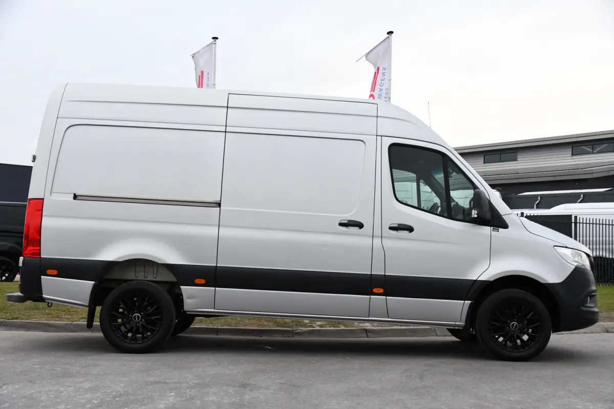 319 V6 3.0 CDI L2H2 PB Edition Camera, Cruise, Stoelverwarming, 190pk, Standkachel, Airco, Uniek!