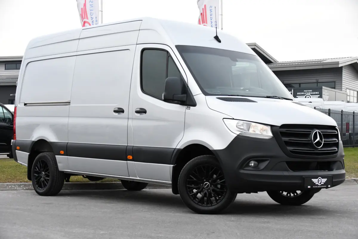 319 V6 3.0 CDI L2H2 PB Edition Camera, Cruise, Stoelverwarming, 190pk, Standkachel, Airco, Uniek!