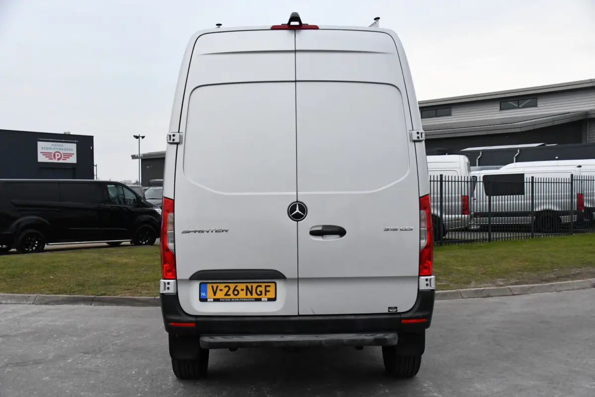 319 V6 3.0 CDI L2H2 PB Edition Camera, Cruise, Stoelverwarming, 190pk, Standkachel, Airco, Uniek!