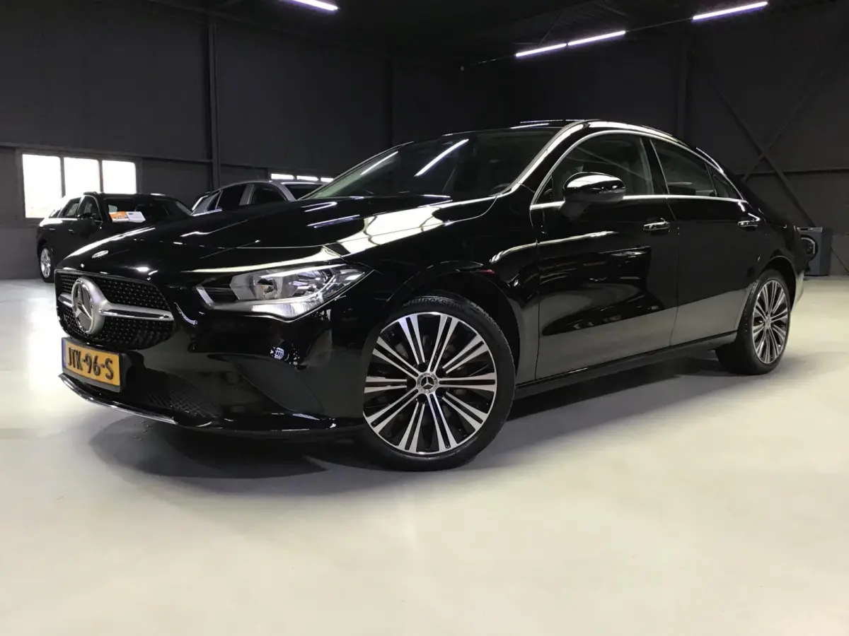 250 e Business Line I Dealer Onderh. I Stoelverw. I Half/leder I Keyless I 18inch I 69xxx KM I Led I Navi