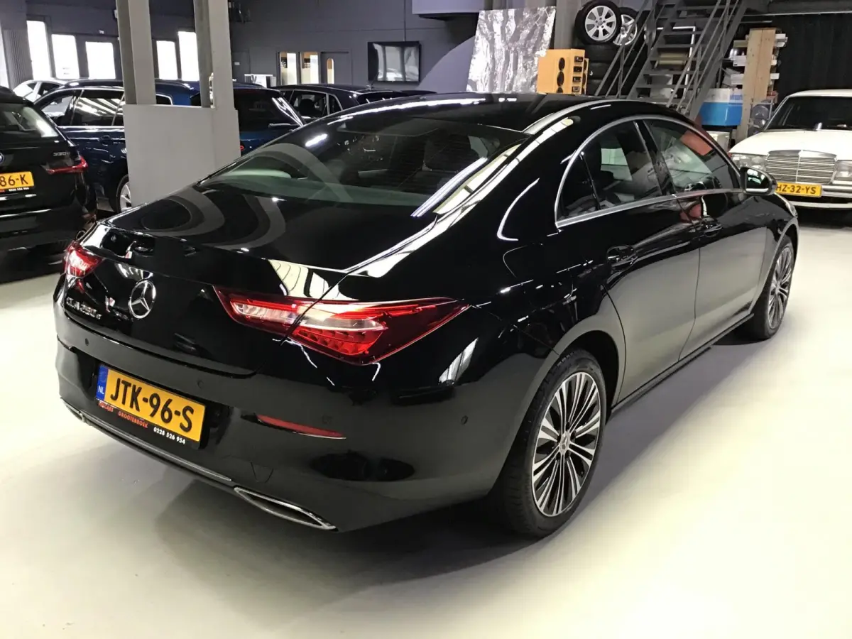 250 e Business Line I Dealer Onderh. I Stoelverw. I Half/leder I Keyless I 18inch I 69xxx KM I Led I Navi