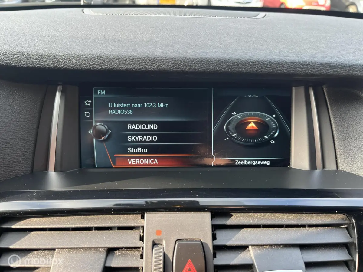 xDrive20d High Executive LEDER*PANO-DAK*CAMERA*PDC*