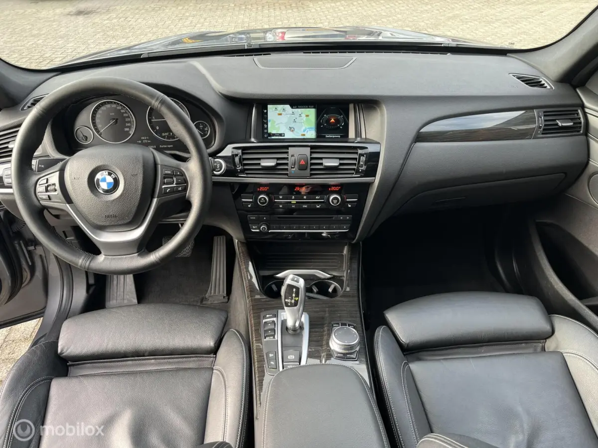 xDrive20d High Executive LEDER*PANO-DAK*CAMERA*PDC*
