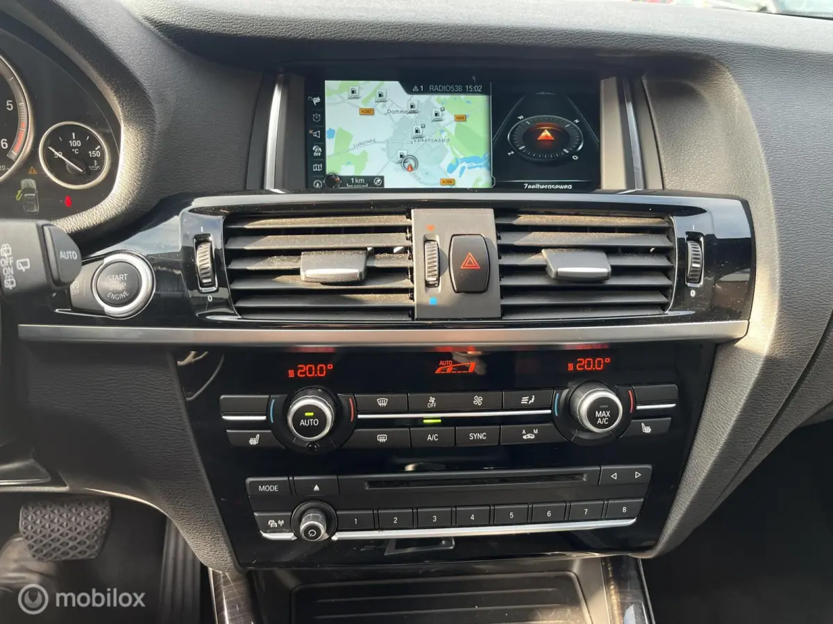xDrive20d High Executive LEDER*PANO-DAK*CAMERA*PDC*