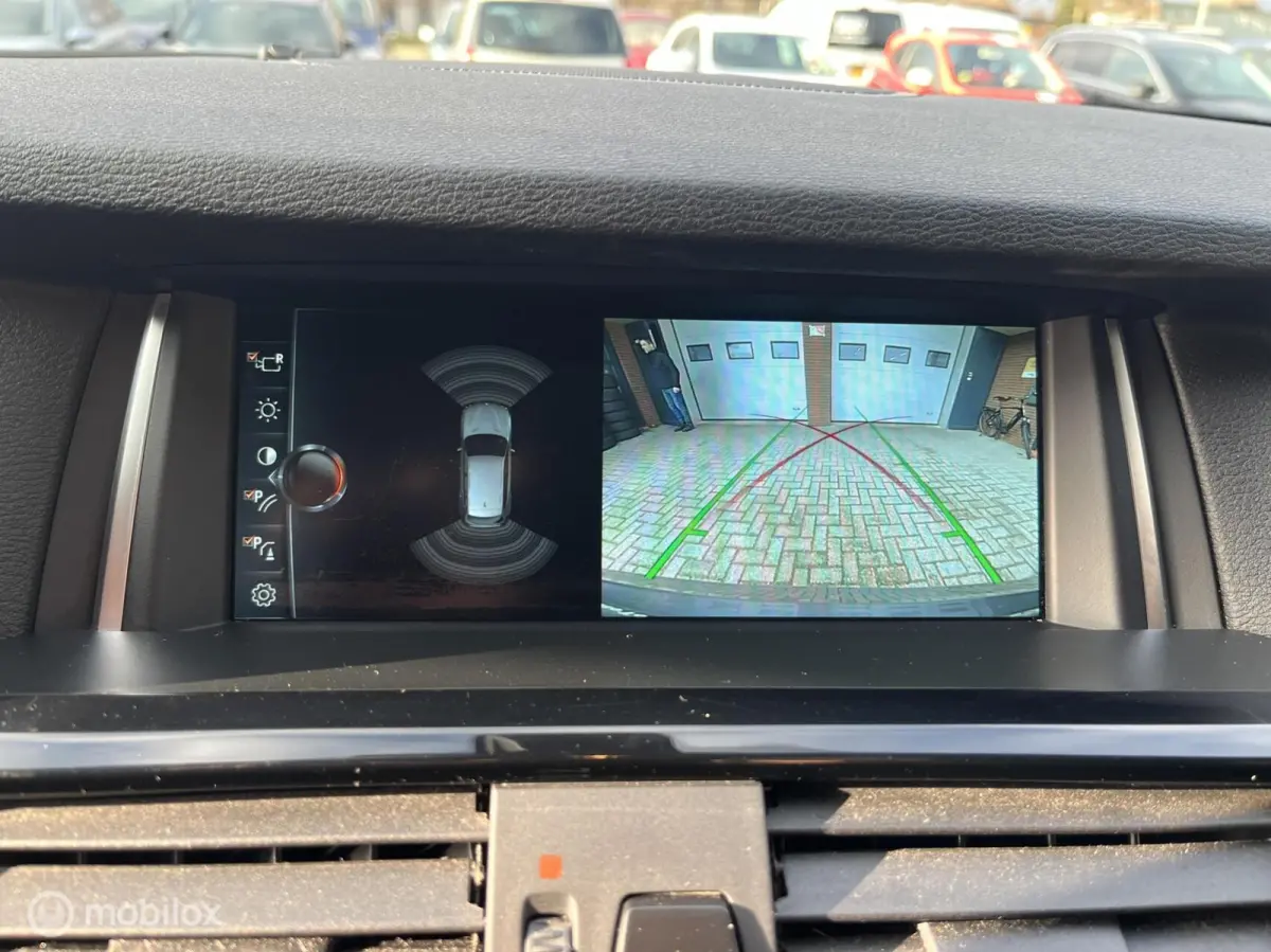 xDrive20d High Executive LEDER*PANO-DAK*CAMERA*PDC*
